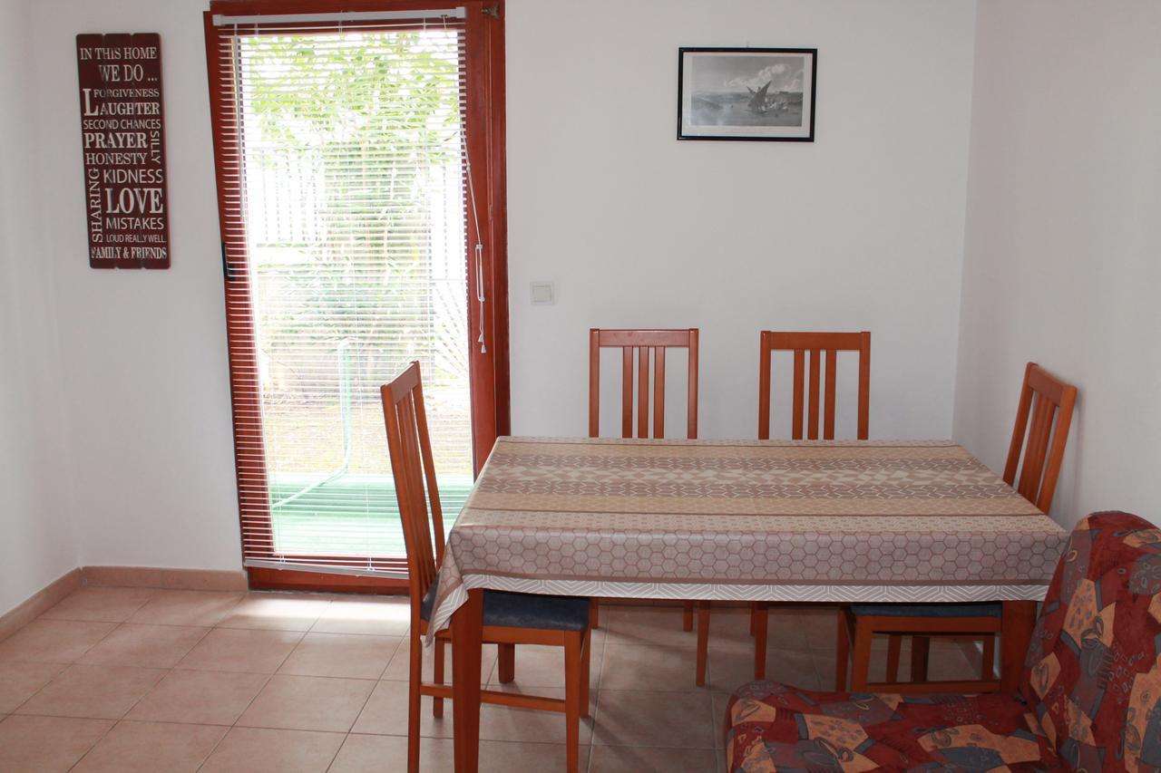 Apartments Ana Pula Zewnętrze zdjęcie