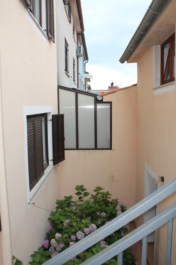 Apartments Ana Pula Zewnętrze zdjęcie